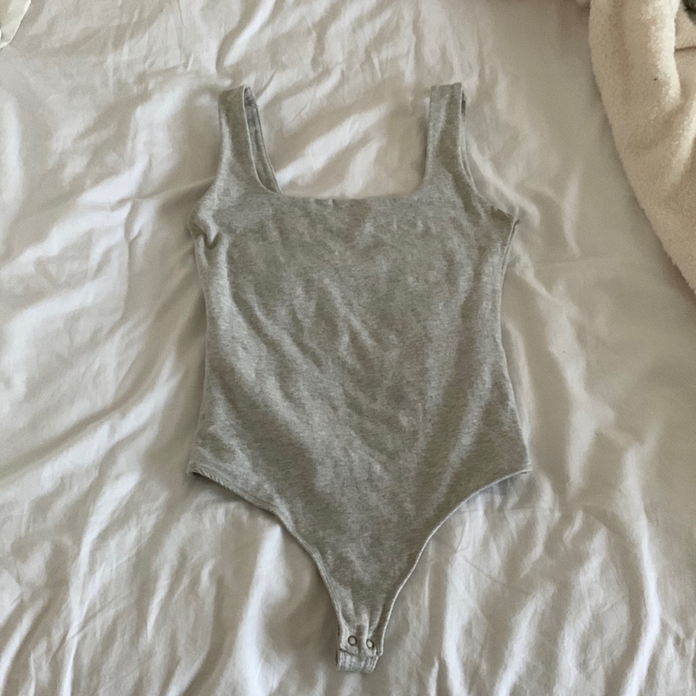 Abercrombie gray bodysuit